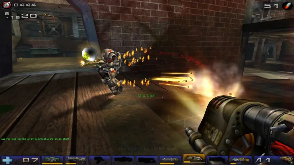Unreal Tournament 2004 Gameplay